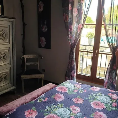 La Maison Du Bonheur Chiens Acceptes Chantelle