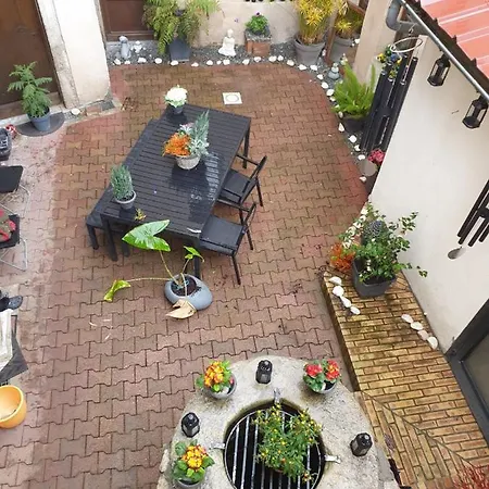 La Maison Du Bonheur Chiens Acceptes ゲストハウス *