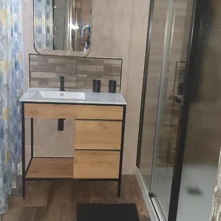 La Maison Du Bonheur Chiens Acceptes *